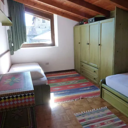 Casa La Resega 아파트 *