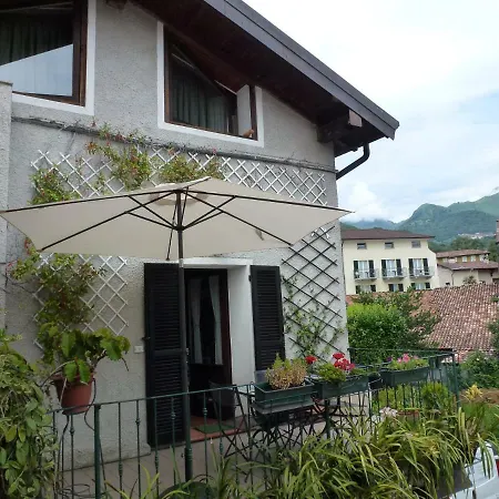 Casa La Resega 그라베도나